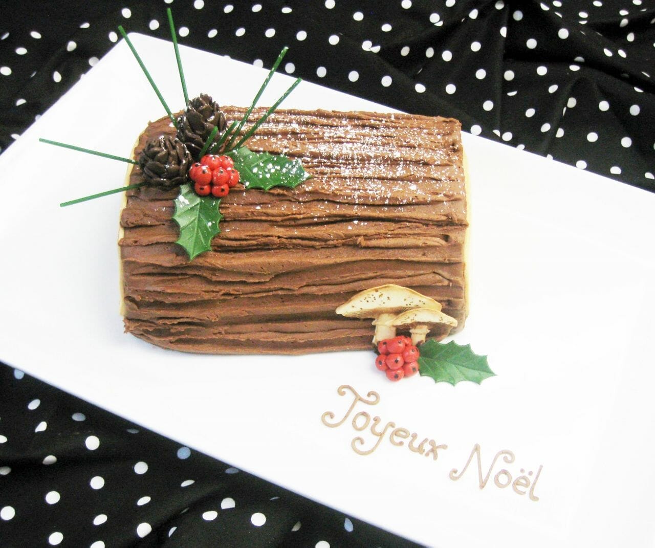 Yule-Log-Large-1280x1071.jpg
