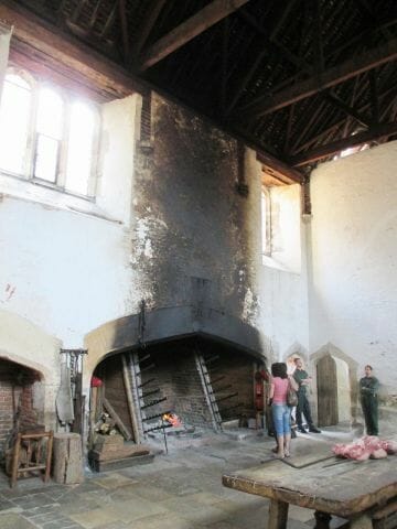 Hampton Court Kitchen1 Final 960x1280